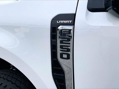 Used 2024 Ford F250 Lariat w/ Lariat Ultimate Package image 8