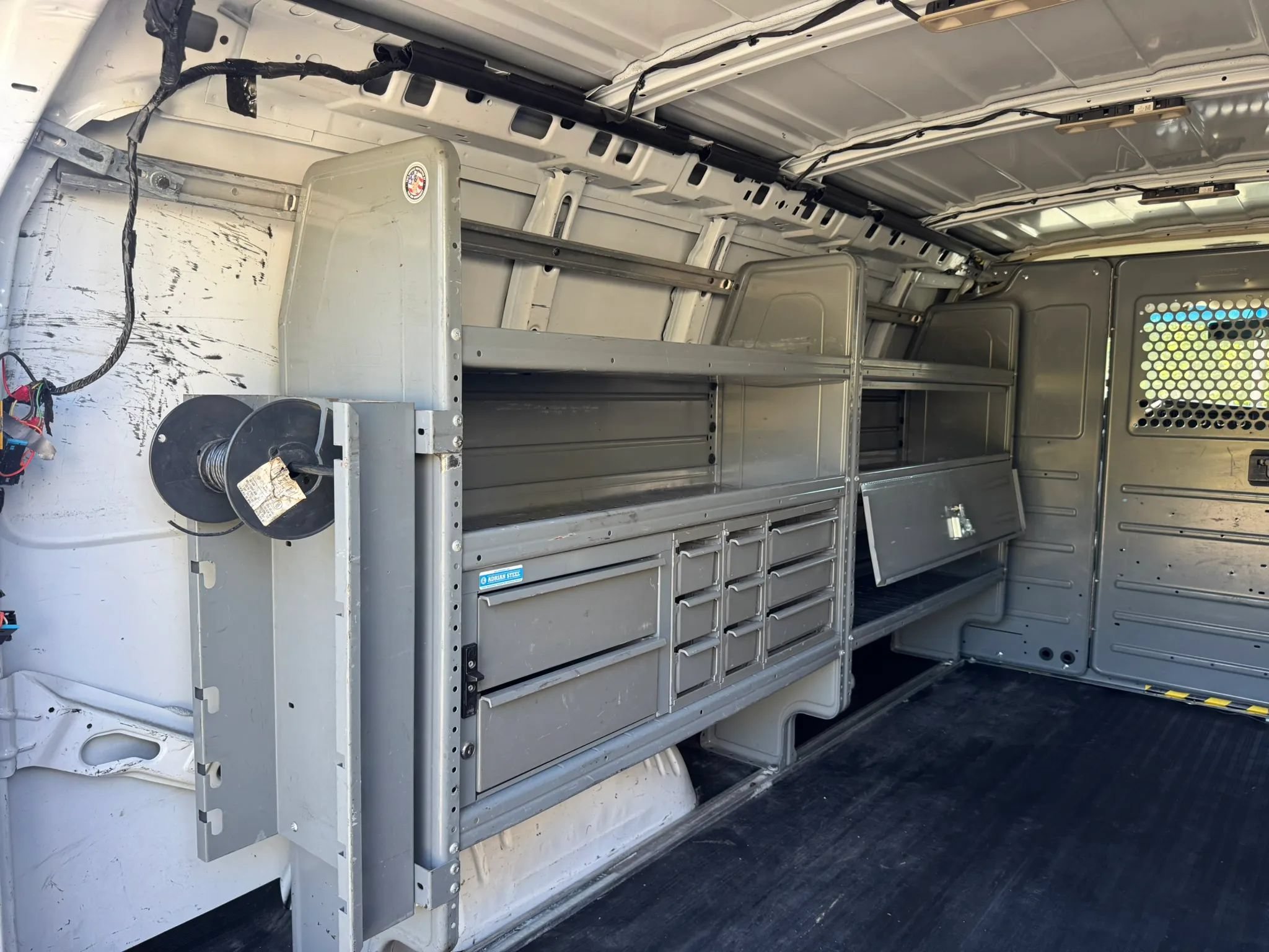 Used 2017 Chevrolet Express 2500 RWD image 20