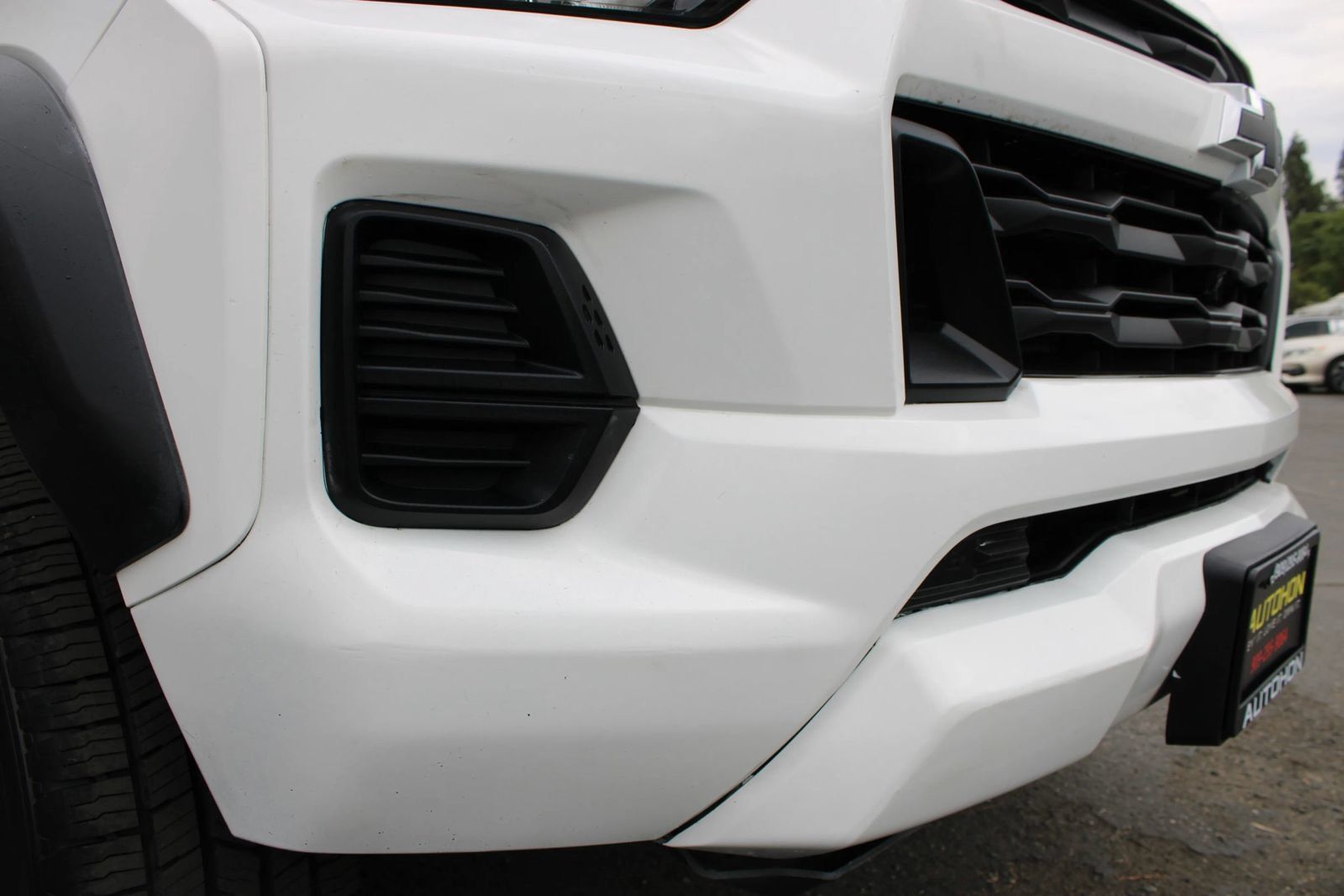 Used 2024 Chevrolet Colorado Trail Boss w/ Technology Package AWD/4WD image 22