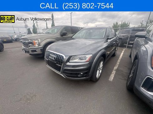 Used 2017 Audi Q5 2.0T Premium Plus w/ Technology Package AWD/4WD image 13