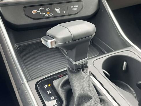 New 2026 Kia Carnival EX image 39