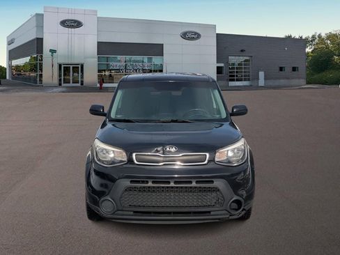 Used 2015 Kia Soul image 3