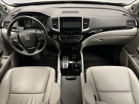 Used 2020 Honda Ridgeline RTL-E image 10