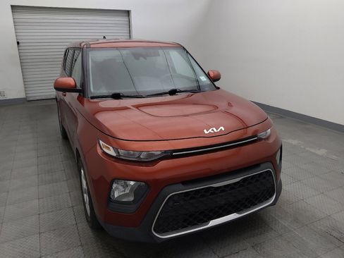 Used 2022 Kia Soul LX w/ Technology Package image 14