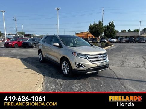Used 2018 Ford Edge SEL w/ Equipment Group 201A FWD image 3
