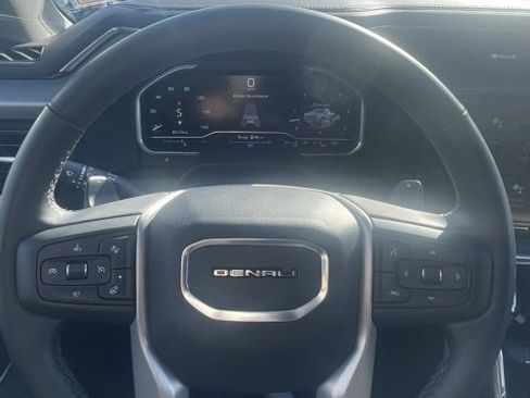 Used 2023 GMC Sierra 1500 Denali w/ Denali Reserve Package image 13