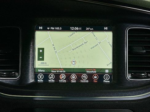 Used 2017 Dodge Charger SXT w/ Premium Group image 15