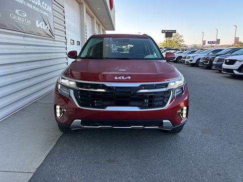 New 2026 Kia Seltos SX image 2