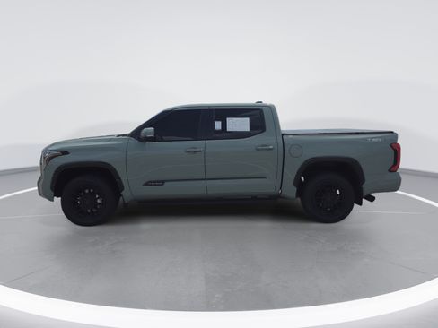 Used 2024 Toyota Tundra Platinum w/ TRD Off-Road Package AWD/4WD image 6