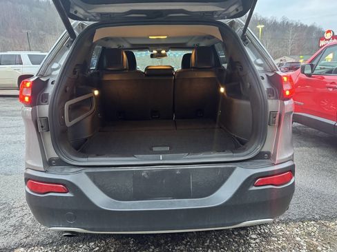 Used 2014 Jeep Cherokee Limited w/ Luxury Group image 8