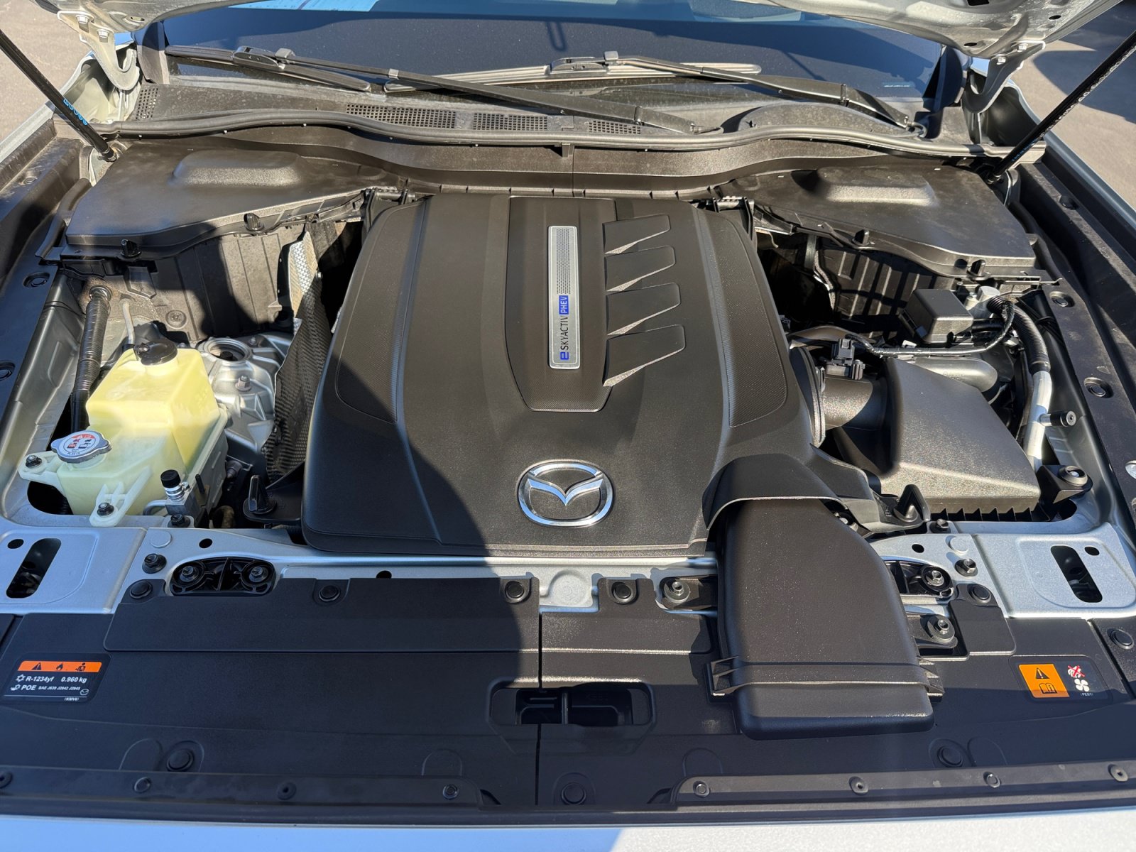 Used 2024 MAZDA CX-90 Plug-In Hybrid w/ Premium Plus AWD/4WD image 20