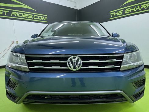 Used 2018 Volkswagen Tiguan S image 3