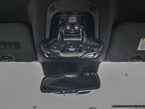 Used 2022 Alfa Romeo Stelvio Ti image 21