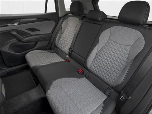 New 2026 Volkswagen Tiguan S image 9