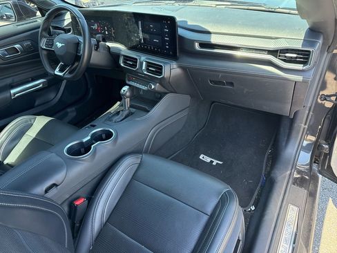 Used 2024 Ford Mustang GT Premium RWD image 11