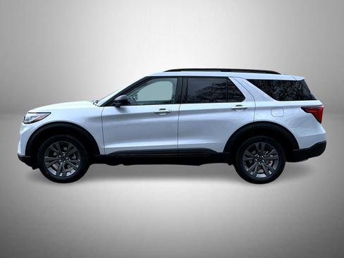 New 2026 Ford Explorer Active AWD/4WD image 8