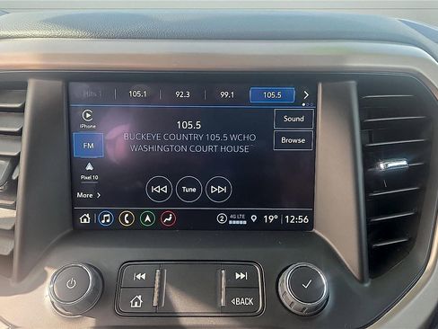 Used 2023 GMC Acadia Denali w/ Denali Ultimate Package AWD/4WD image 19
