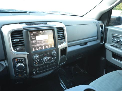 Used 2015 RAM 1500 Big Horn AWD/4WD image 21