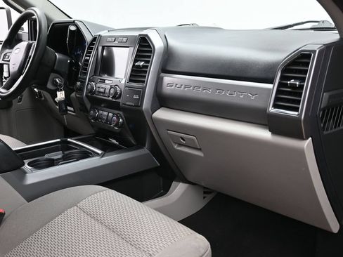 Used 2021 Ford F350 XLT w/ XLT Premium Package AWD/4WD image 38