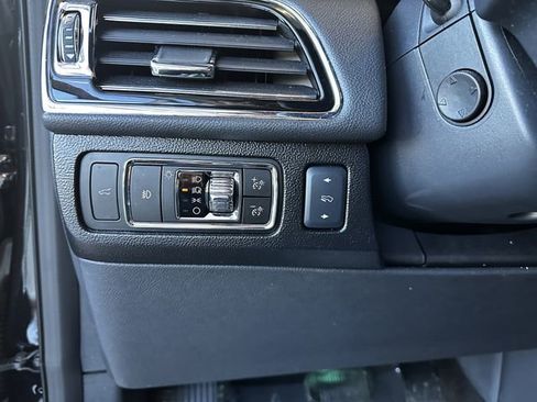 Certified 2024 Lincoln Navigator Reserve image 29