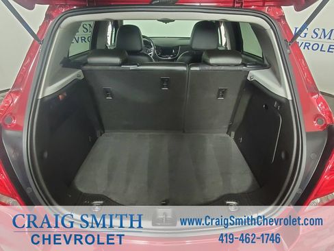 Used 2019 Chevrolet Trax LT w/ LT Convenience Package AWD/4WD image 13