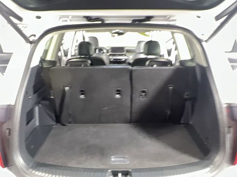 Used 2022 Kia Telluride EX w/ EX Premium Package image 28