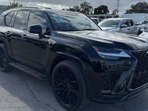 Used 2024 Lexus LX 600 F Sport image 1