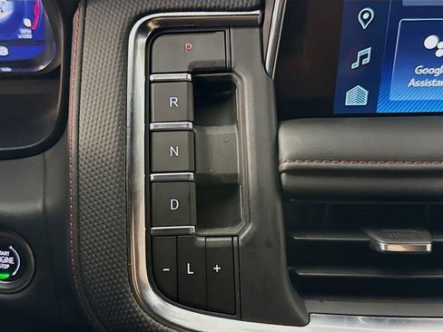 Used 2024 Chevrolet Tahoe RST w/ Luxury Package AWD/4WD image 17