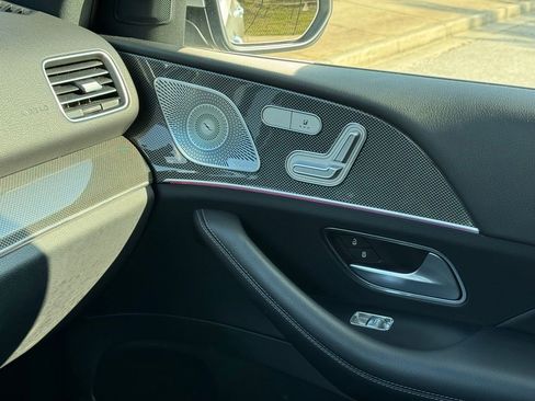 Used 2020 Mercedes-Benz GLE 350 4MATIC image 40