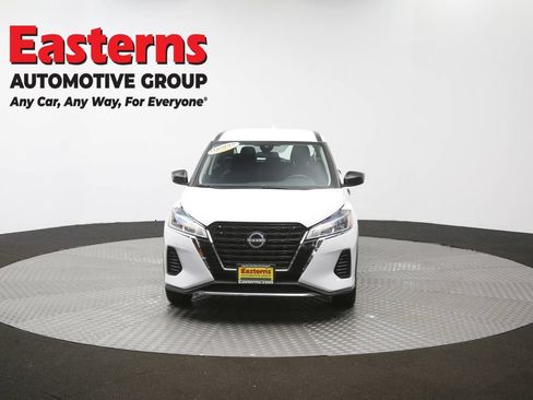 Used 2023 Nissan Kicks S FWD image 55