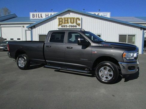 Used 2024 RAM 2500 Big Horn AWD/4WD image 1