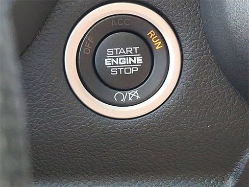 Used 2023 RAM 3500 Tradesman w/ Chrome Appearance Group image 17