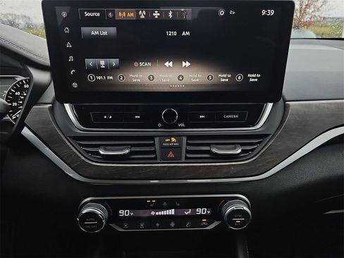 Used 2023 Nissan Altima 2.5 SL image 24