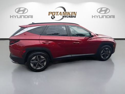 Certified 2025 Hyundai Tucson SEL FWD image 4
