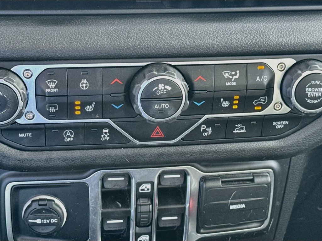 Certified 2024 Jeep Wrangler Unlimited Sport AWD/4WD image 21