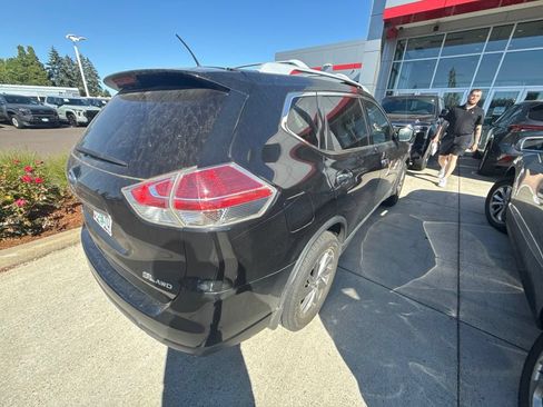 Used 2016 Nissan Rogue SL w/ SL Premium Package AWD/4WD image 5