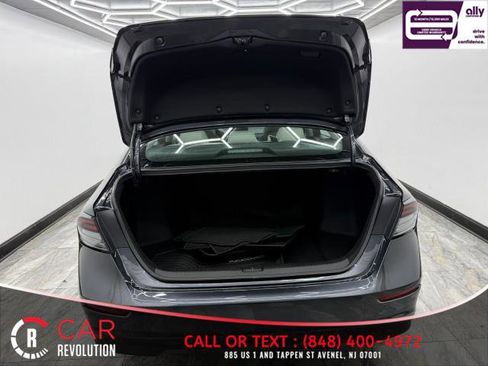 Used 2025 Honda Accord LX image 6