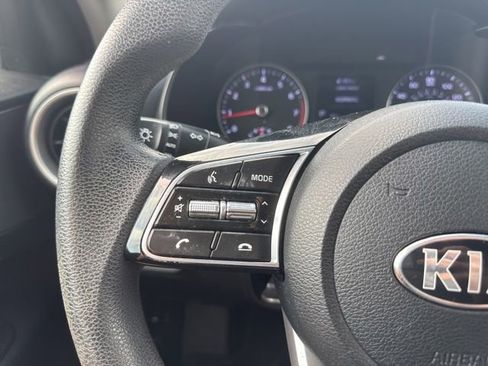 Used 2019 Kia Forte LXS FWD image 22