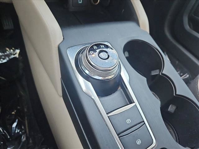 Certified 2020 Ford Escape SE FWD image 12