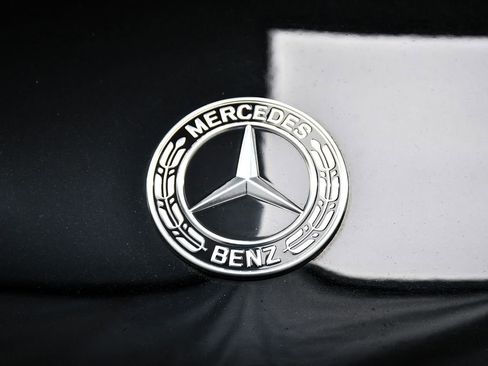 Used 2023 Mercedes-Benz GLS 450 4MATIC image 97