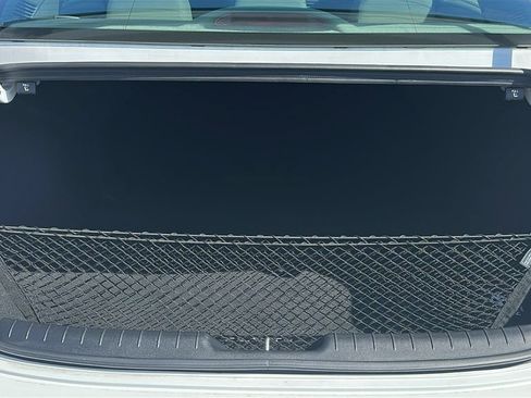 Certified 2024 Hyundai Elantra SE FWD image 32