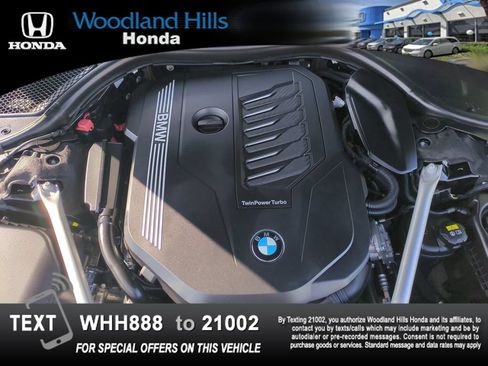 Used 2022 BMW 740i w/ M Sport Package RWD image 26