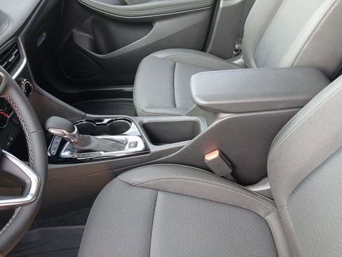 Used 2025 Buick Encore GX Preferred w/ Comfort Package AWD/4WD image 21