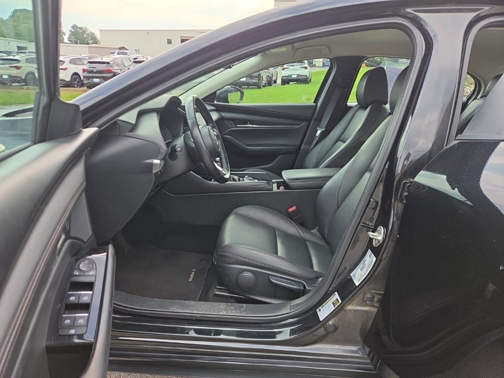 Used 2024 MAZDA MAZDA3 s FWD image 6