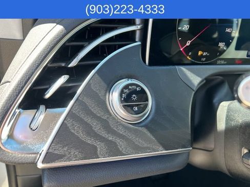 Used 2025 Mercedes-Benz E 350 Sedan image 23