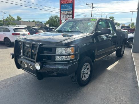 Used 2012 Chevrolet Silverado 1500 W/T AWD/4WD image 27