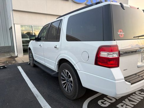 Used 2015 Ford Expedition XLT w/ Equipment Group 202A RWD image 6