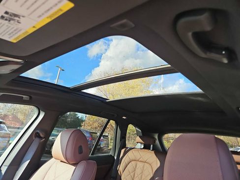 Used 2026 BMW X5 xDrive50e w/ M Sport Package AWD/4WD image 20