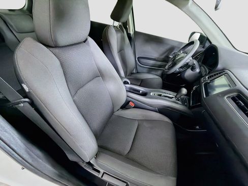 Used 2021 Honda HR-V EX image 29
