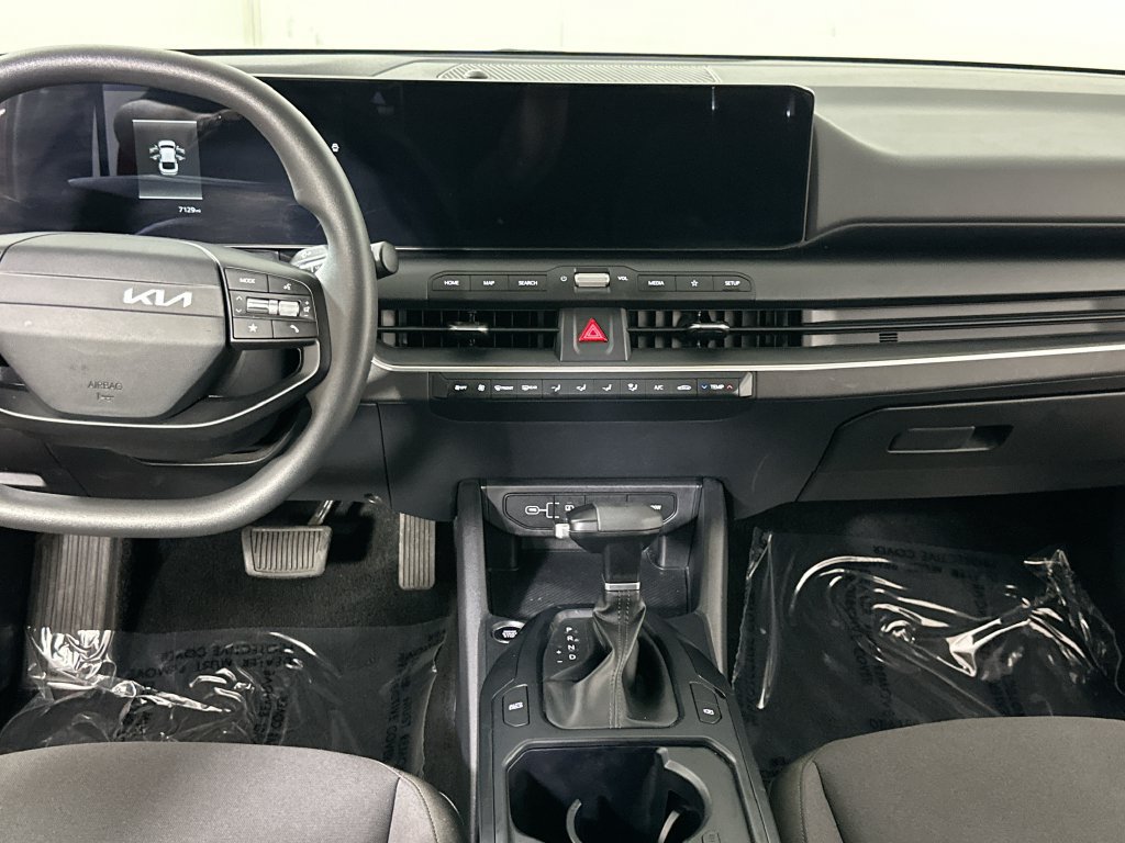 Used 2026 Kia K4 FWD image 20